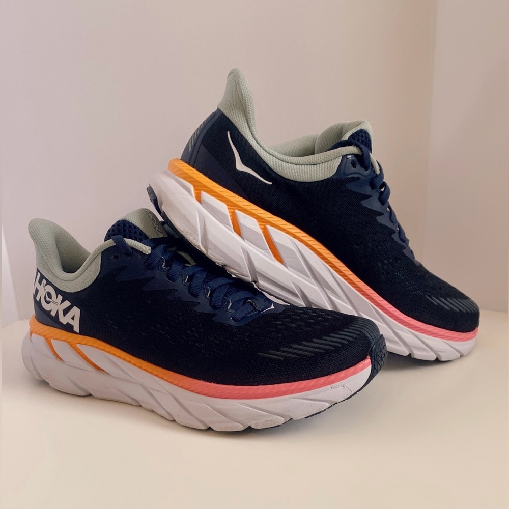 Hoka One One Clifton 7 Women’s size 6.5 shoes